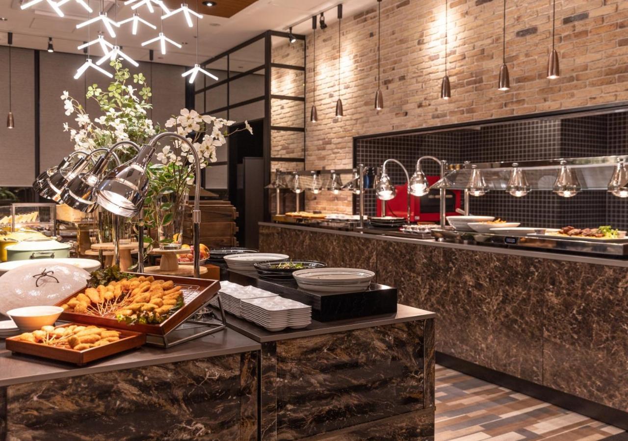 Apa Hotel & Resort Osaka Umeda Eki Tower Εξωτερικό φωτογραφία